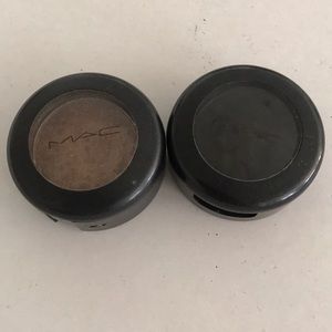 2 MAC eyeshadow